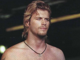 Kıvanç Hollywood Yolcusu