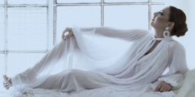 Ebru Gündeş Kaya Artemis Resort Casino