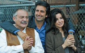 new yorkta bes minare