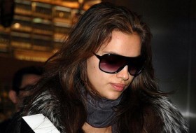 Ronaldo'nun sevgilisi Irina Shayk Damat&Tween defilesinde ronaldonun sevgilisi irina shayk