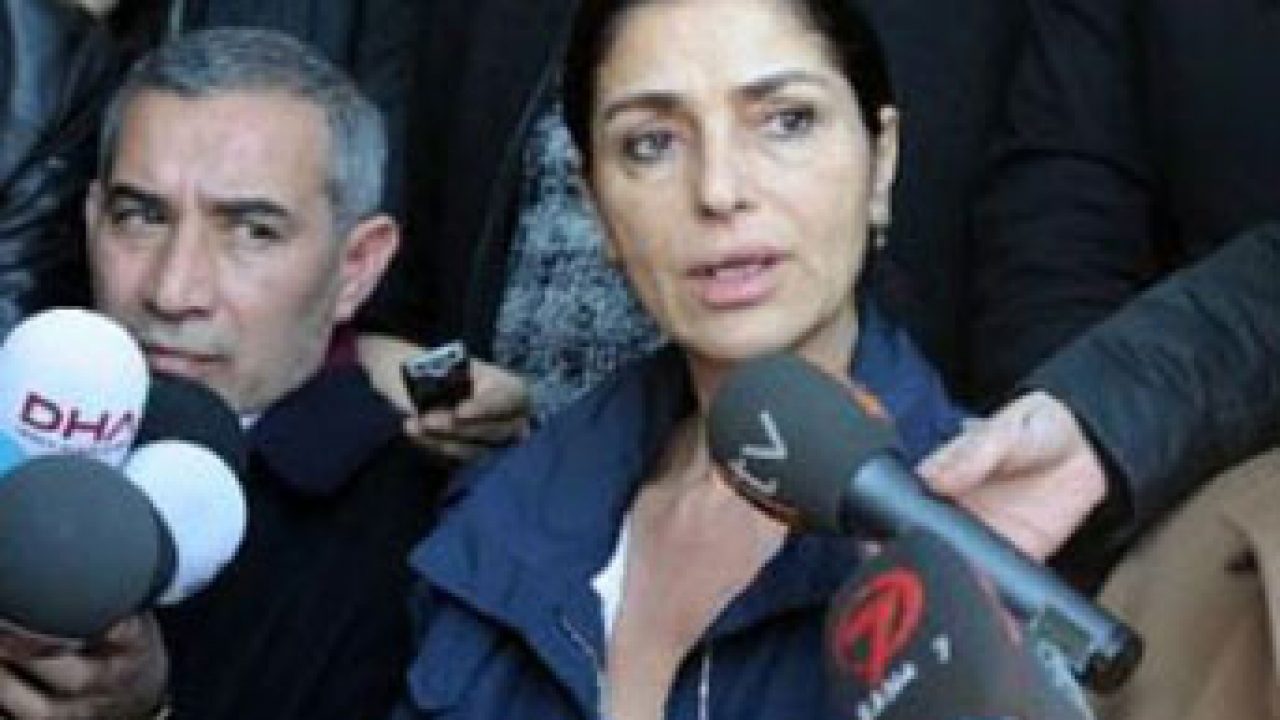 Derya Tuna derya tuna aysegul yildiz