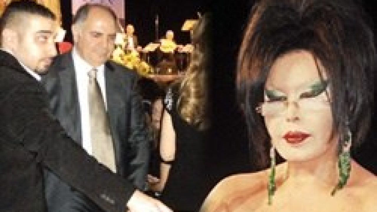 Bülent Ersoy 'un konserinde olay çıktı bulent ersoy konser olay