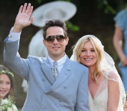 Kate Moss evlendi kate moss evlendi