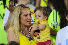 Kadın kokusunu statlara yaymak için geldiler kadin taraftar