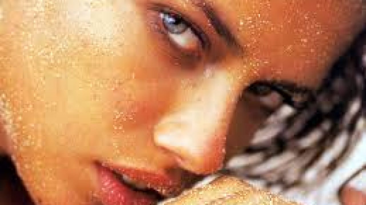 adriana lima turkiye ye geliyor