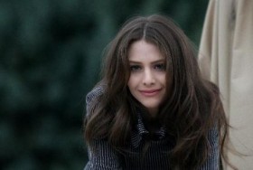 Ezgi Asaroğlu 3 yeni filmle seyirci karşısında ezgi asaroglu sinema filmi