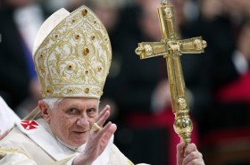 16. Benedikt Küba'ya gidiyor benedikt kuba