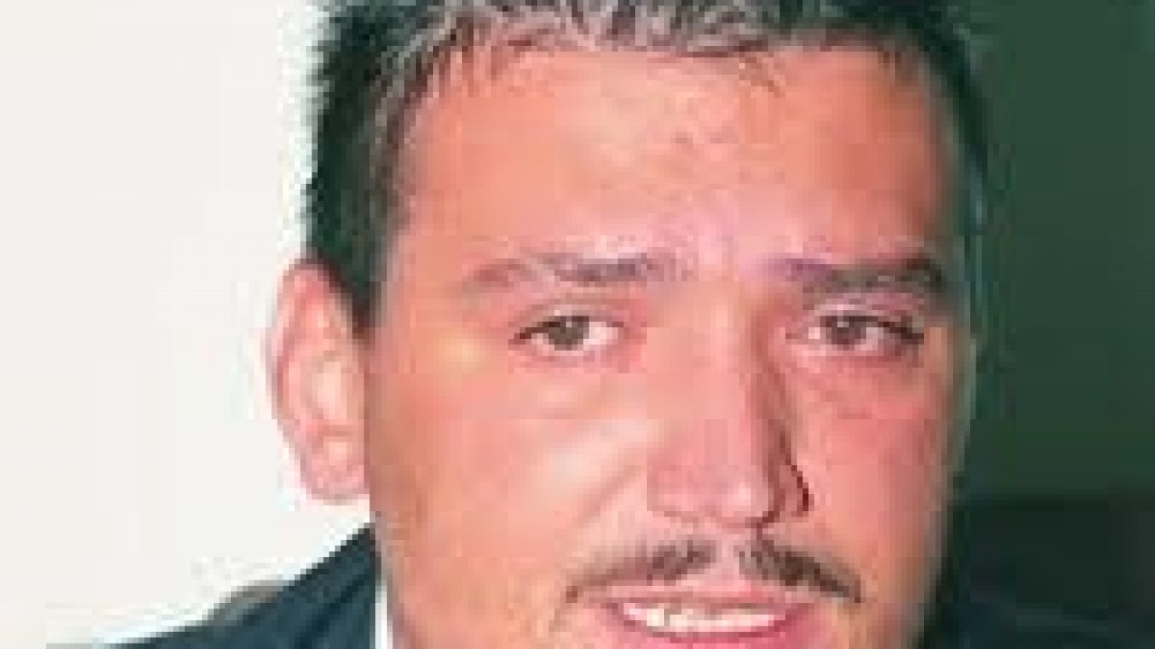 senol ipek