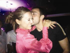 Demet Akalın üçüncü kez nikah masasına oturuyor demet akalin okan kurt evleniyor