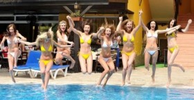 Güzeller kampta! guzeller kampta