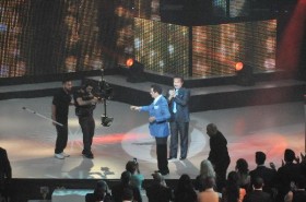 İbrahim Tatlıses bastonunu attı ibrahim tatlises baston