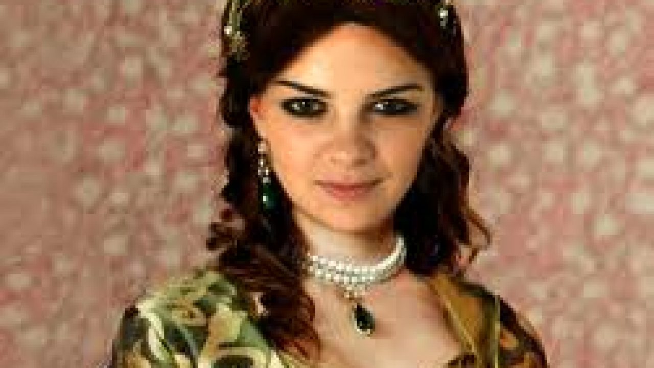 Pelin Karahan,Mihrimah Sultan'ı anlattı pelin karahan mihrimah sultan