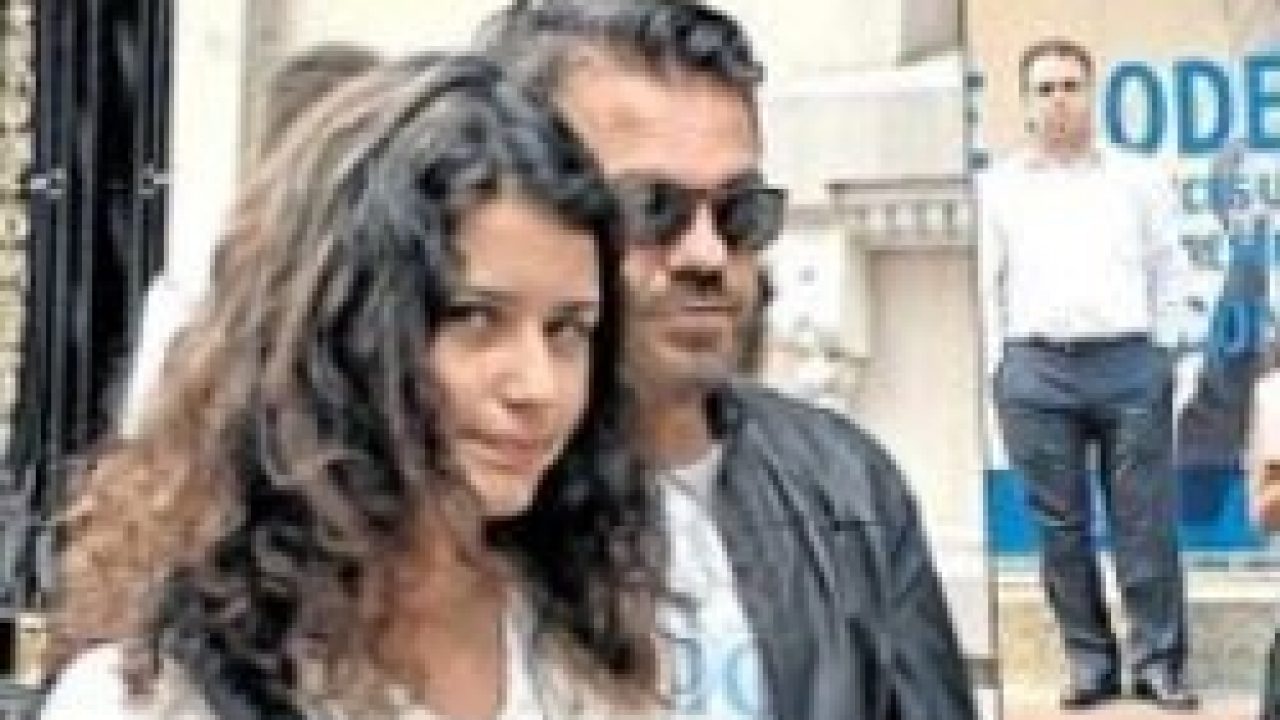 Beren Saat hamile mi? beren saat hamile