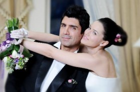 Özcan Deniz,James Bond'dan özür diledi ozcan deniz evim sensin filmi