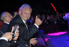 Kamil Sönmez beyin kanaması geçirdi kamil sonmez beyin kanamasi