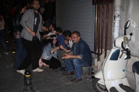 Özgü Namal gecelerde 2 Özgü Namal gecelerde