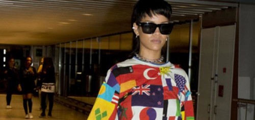 Rihanna Türk Bayrağı'nı göğsünde taşıdı 2 rihanna-kiyafet