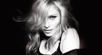 Madonna sinema salonundan kovuldu! 2 madonna-sinema-salonu