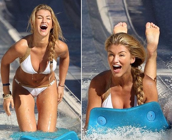 Amy Willerton'un İspanya'da su parkı keyfi 3 amy-willerton-ispanya-park