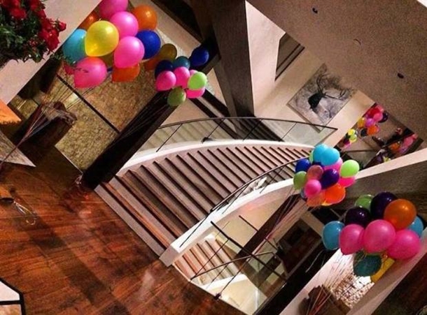 Rihanna yeni yaşına bu evde girdi 4 rihanna-dogum-gunu