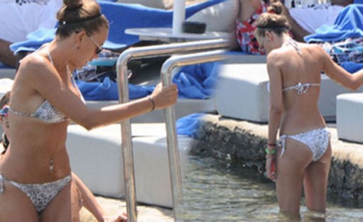 Serenay Sarıkaya Meksika tatili sonrası Bodrumda götüntülendi 2 serenay-sarıkaya-meksika-tatili-sonrasi-bodrumda-görüntülendi