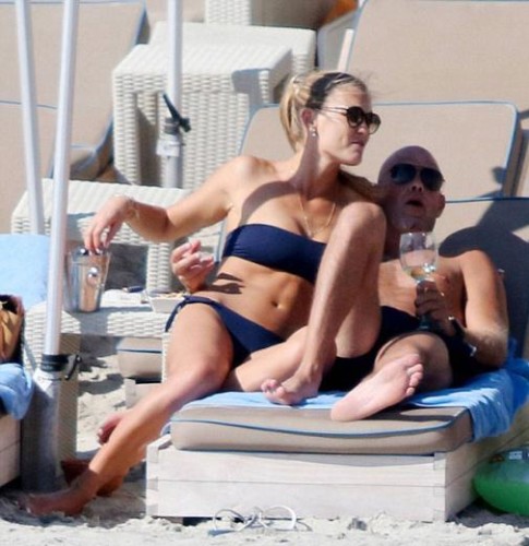 Bar Refaeli Mykonos adasında tatil yapıyor! 2 bar-refaeli-mykonos-adasinda-tatil-yunanistan-tatili-leonardo-di-caprio