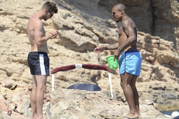 Tercihleri değişmedi! Wesley ve Yolanthe yine İbiza'da 3 wesley-yolanthe-ibiza