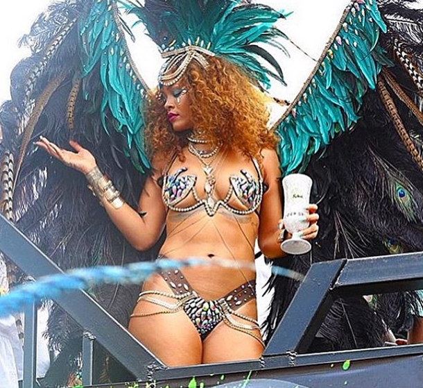 Rihanna Barbados Festivali