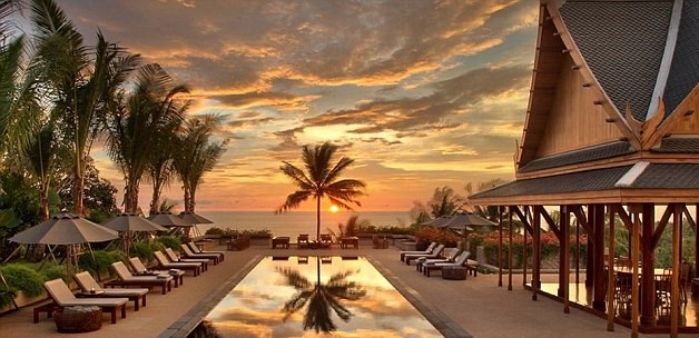 Angelina Jolie - Brad Pitt çiftinin lüks Tayland tatili 3 angelina-jolie-tayland-villa