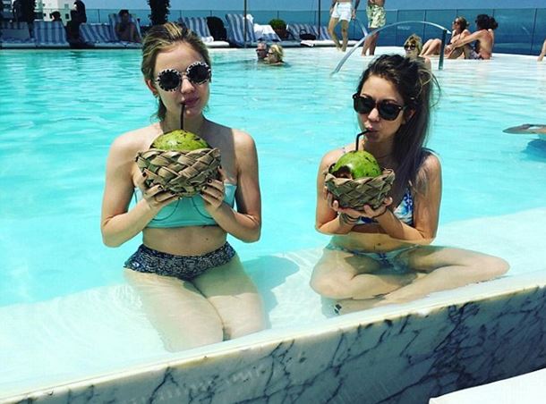 Lucy Hale Rio de Janeiro tatilinde! 4 Lucy Hale Rio de Janeiro tatili