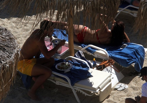 Adriana Lima Mikonos'ta! 3 Adriana Lima Mikonos