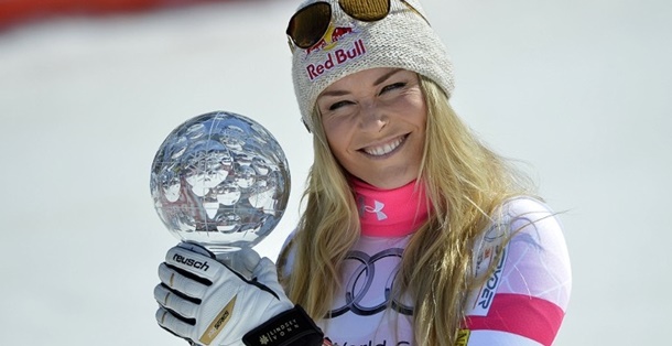 Instagram Fenomeni Şampiyon Kayakçı Pistlere Dönüyor