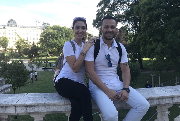 Zuhal Topal’dan Eşine Sürpriz Babalar Günü Hediyesi 2 Zuhal Topal’dan Eşine Sürpriz Babalar Günü Hediyesi