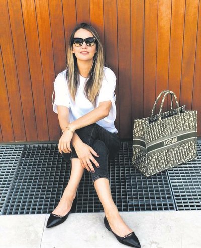 Sosyete Rihanna'nın izinde 3 sosyete rihanna