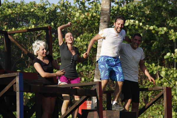 Nihat Doğan 'ı akrep soktu 10 Nihat Doğan ‘ı akrep soktu