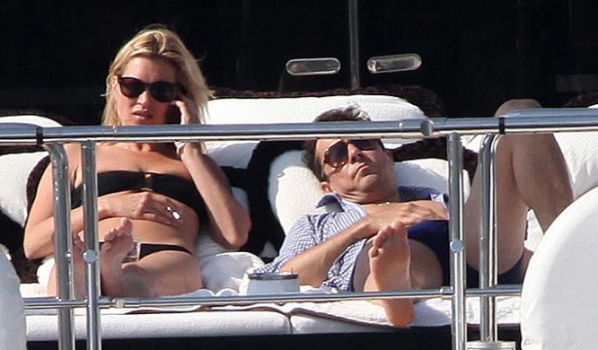 Kate Moss Balayında Korsika ‘da