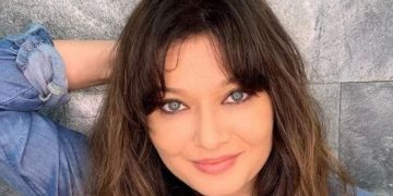 Nurgül Yeşilçay şehitler için ağladı