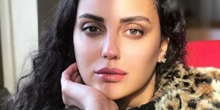 Ebru Öztürk: Bir hafta uyku yüzü yok 1 Ebru Öztürk: Bir hafta uyku yüzü yok