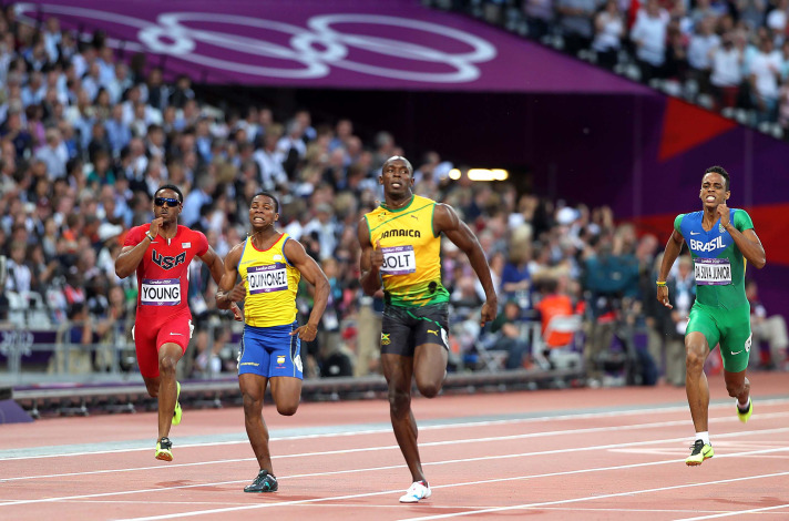 Usain Bolt Londra 2012 200 metresinde de şov yaptı (Video) 1 Usain Bolt Londra 2012 200 metresinde de şov yaptı (Video)