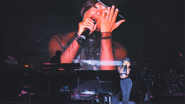 Alicia Keys'den unutulmayacak konser 8 Alicia Keys’den unutulmayacak konser