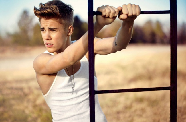 Yine Justin yine olay 11 Yine Justin yine olay