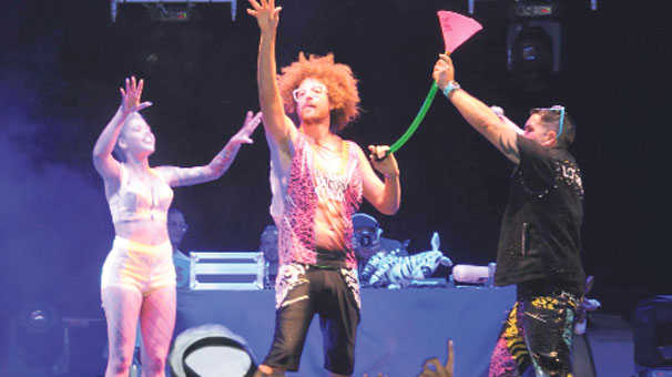 Azarenka’nın sevgilisi Çeşme’yi salladı!