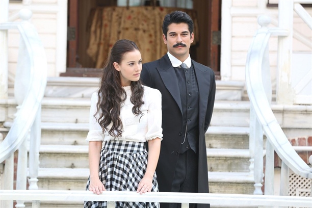 Fahriye Evcen seti birbirine kattı 7 Fahriye Evcen seti birbirine kattı