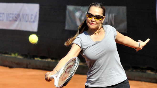 Hülya Avşar Dominik yolcusu 7 Hülya Avşar Dominik yolcusu