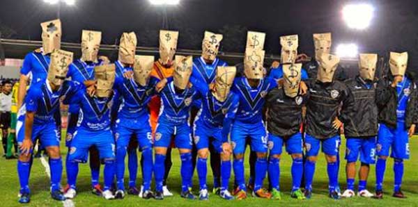 Meksika'da ilginç protesto 9 Meksika’da ilginç protesto