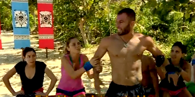 Dominik Survivor Adası’nda kavga!