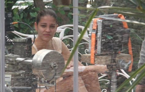 Adriana Lima'nın ağdasını dublörü yaptı 1 Adriana Lima’nın ağdasını dublörü yaptı