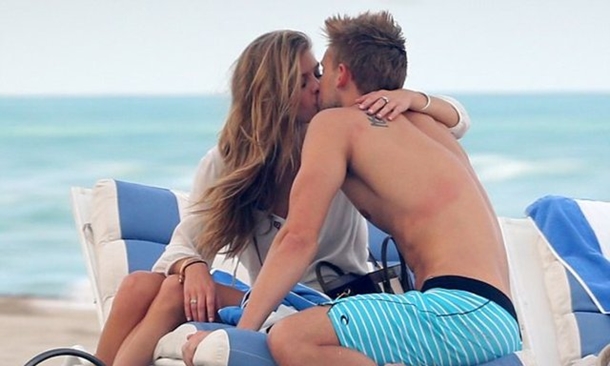 Yeni sevgiliyle Amerika turu