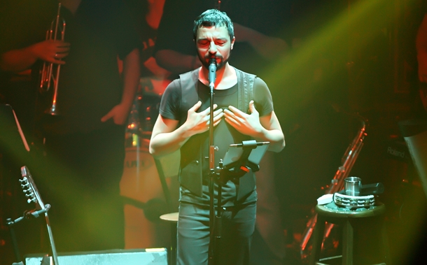 Mehmet Erdem yaz turnesine devam ediyor