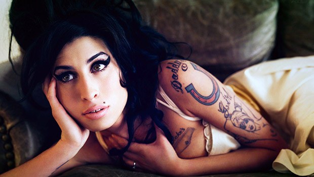 Amy Winehouse hatırası Londra'da yaşayacak! 6 Amy Winehouse hatırası Londra’da yaşayacak!